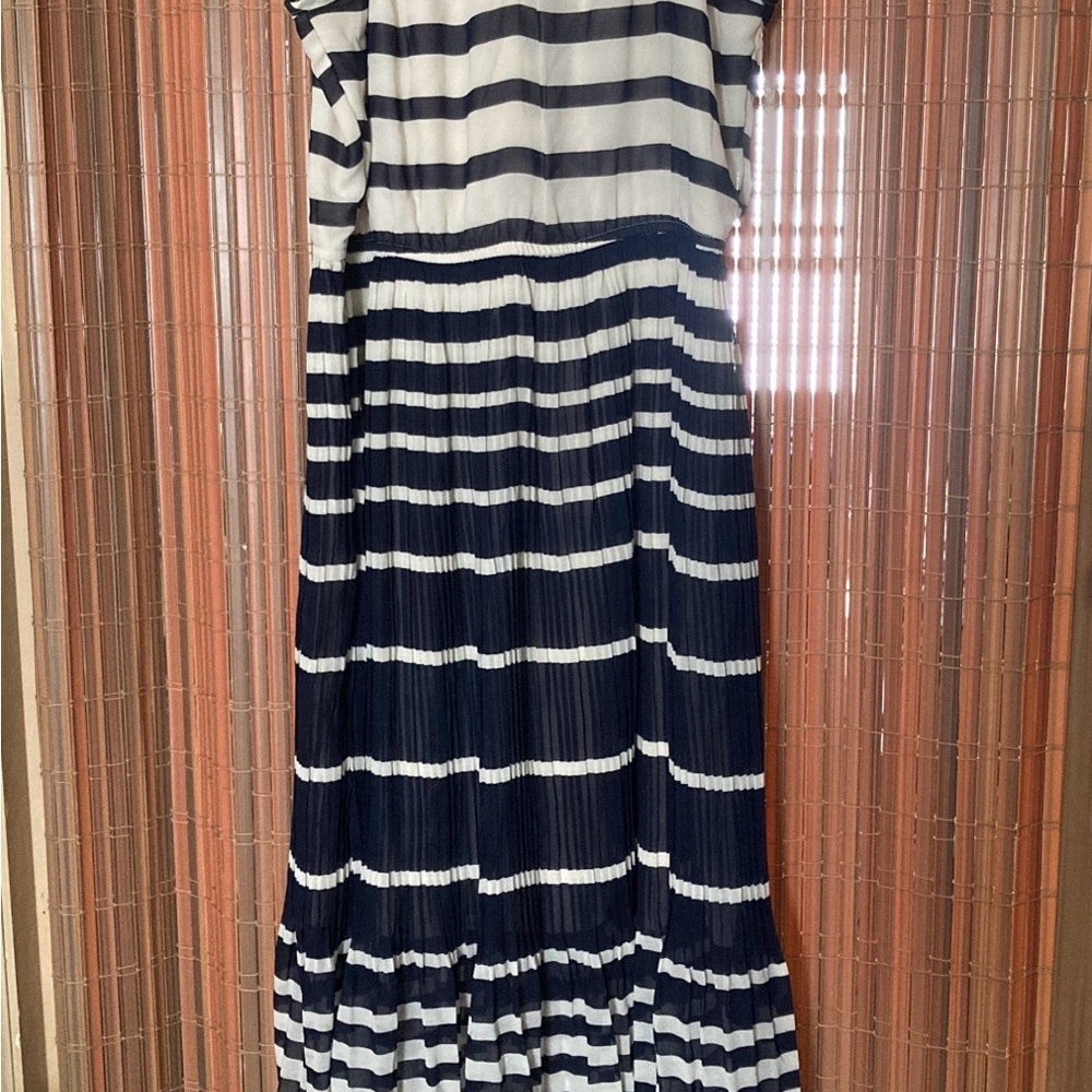 Maison Jules Navy and White Dress